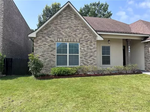 Exterior - 444 Tiger Ave, Covington, LA 70433 photo 6 of 6