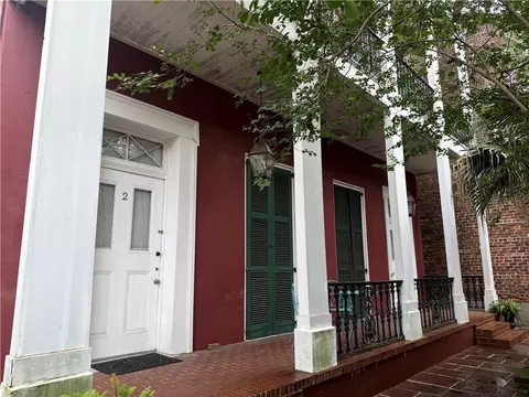 1206 Chartres St #10, New Orleans, LA 70116