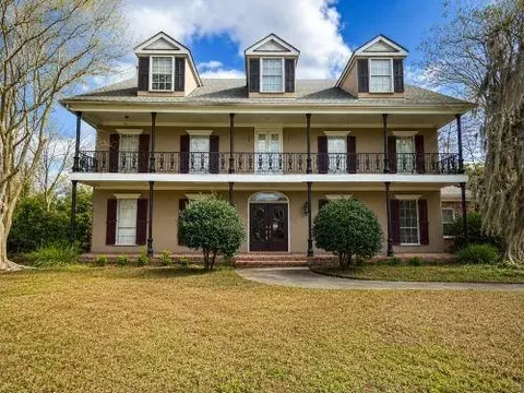 80 English Turn Dr, New Orleans, LA 70131