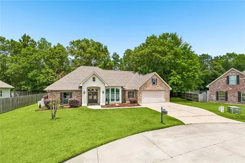 28359 Rose Oak St, Ponchatoula, LA 70454