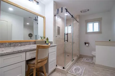 Bath - 636 Pine St, Norco, LA 70079 photo 1 of 5