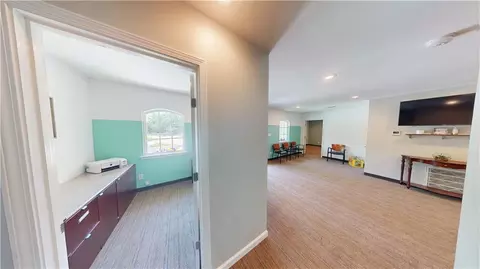 Entry Way - 20115 Highway 36, Covington, LA 70433 photo 1 of 2