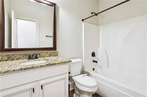 Bath - 286 Saw Grass Loop, Covington, LA 70435 photo 3 of 4