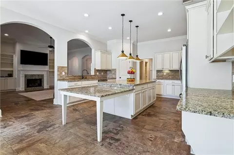 Kitchen - 286 Saw Grass Loop, Covington, LA 70435 photo 1 of 3