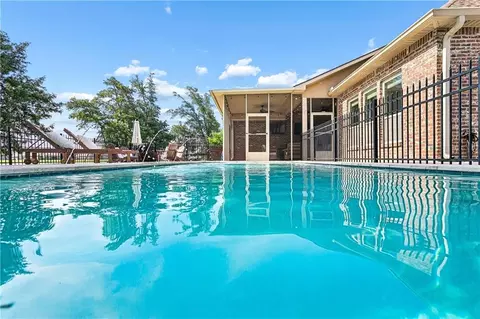 Exterior - 286 Saw Grass Loop, Covington, LA 70435 photo 5 of 12