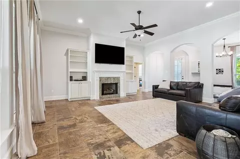 Living - 286 Saw Grass Loop, Covington, LA 70435 photo 1 of 3