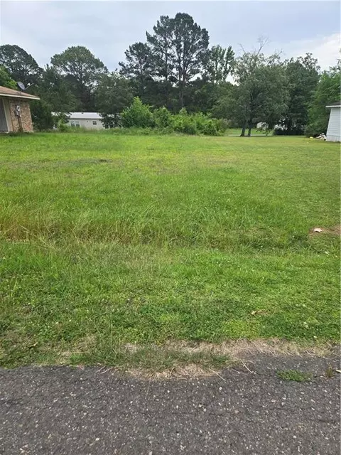 Cherie Loop, Natchitoches, LA 71457
