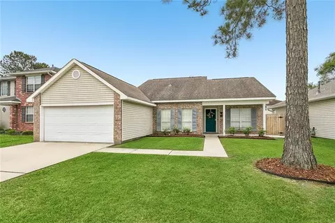 2140 Wellington Ln, Slidell, LA 70461