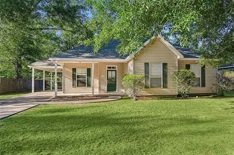 1 Hickory Dr, Covington, LA 70433