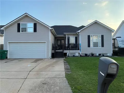 306 Nottaway Dr, Destrehan, LA 70047