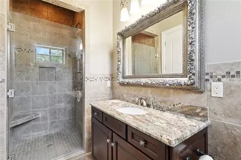 Bath - 408 W Chase Ct, Mandeville, LA 70448 photo 4 of 4