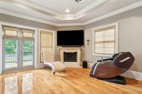 Living - 408 W Chase Ct, Mandeville, LA 70448 photo 6 of 6