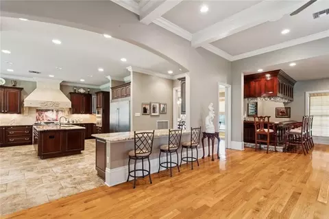 Kitchen - 408 W Chase Ct, Mandeville, LA 70448 photo 5 of 5