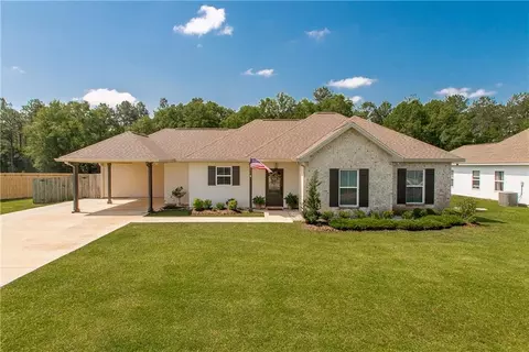 18166 Grey Wolf Trl, Loranger, LA 70446