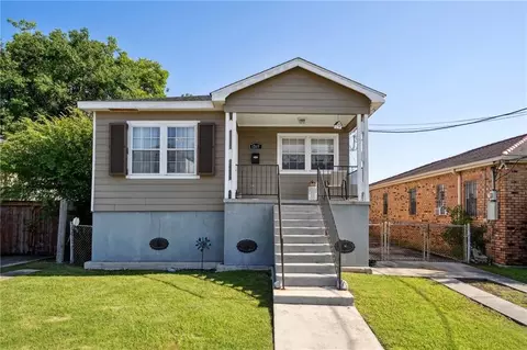 1369 Harrison Ave, New Orleans, LA 70122