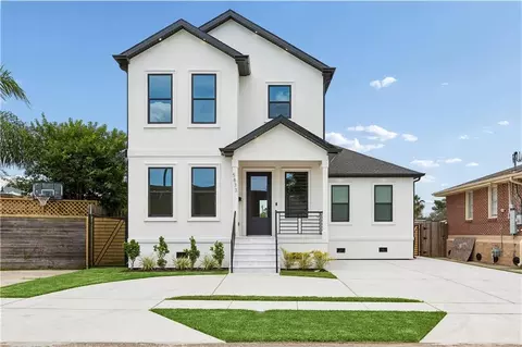 5833 Aero St, Metairie, LA 70003