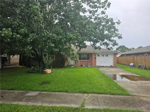 489 Fern Dr, Westwego, LA 70094