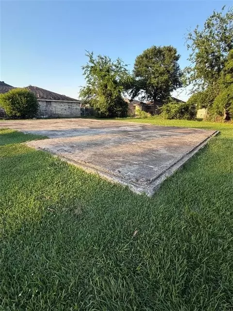 2640 Augusta St, Kenner, LA 70062 photo 3
