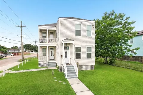9000 02 Edinburgh St, New Orleans, LA 70118