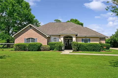 112 Normandy Dr, Folsom, LA 70437