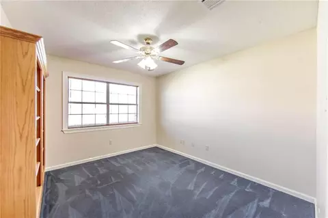 Bedroom - 111 E Killarney Dr, Thibodaux, LA 70301 photo 3 of 4