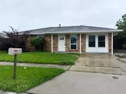 5176 Mount Revarb Dr, Marrero, LA 70072