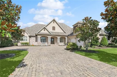 117 Hardwood Dr, Belle Chasse, LA 70037