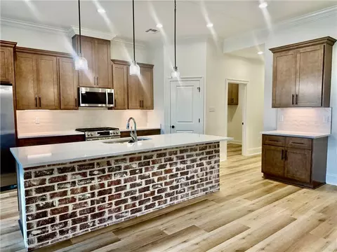 Kitchen - 306 St Anthony St, Luling, LA 70070 photo 2 of 5