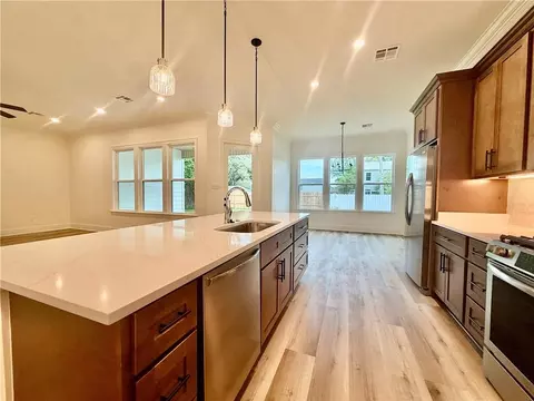 Kitchen - 306 St Anthony St, Luling, LA 70070 photo 4 of 5