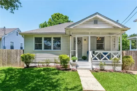 1447 Mithra St, New Orleans, LA 70122