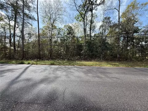 363 Mapleleaf Dr St, Slidell, LA 70458