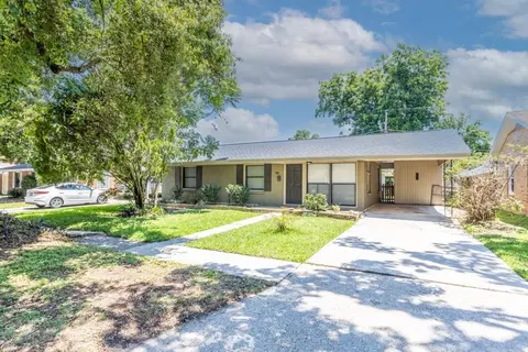 705 Airline Park Blvd, Metairie, LA 70003