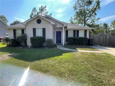 71259 Shady Lake Dr, Covington, LA 70433