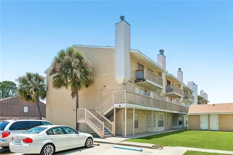 901 Joe Yenni Apt A14 Blvd, Kenner, LA 70065