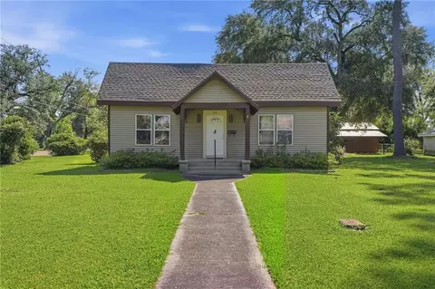 204 S Second St, Ponchatoula, LA 70454