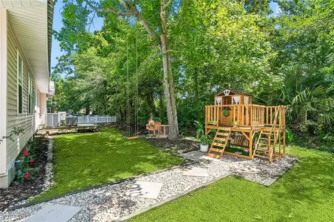 Exterior - 321 Teddy Ave, Slidell, LA 70458 photo 5 of 6