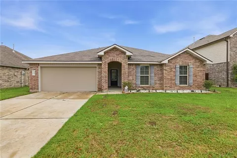 19493 Providence Ridge Blvd, Hammond, LA 70403
