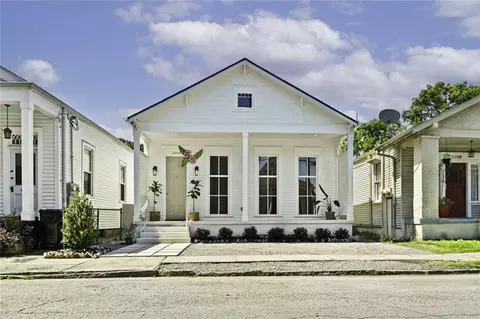 5108 Laurel St, New Orleans, LA 70115