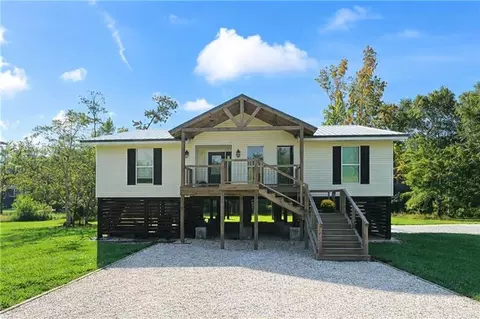 Exterior - 18236 Monga Dr, Covington, LA 70433 photo 1 of 11