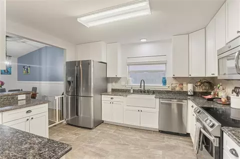 Kitchen - 544 Huseman Ln, Covington, LA 70435 photo 3 of 3