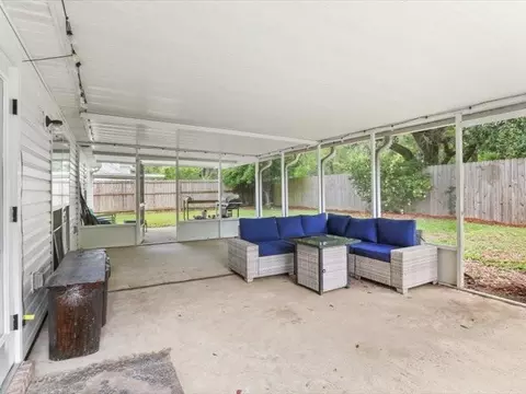 Exterior - 544 Huseman Ln, Covington, LA 70435 photo 2 of 6