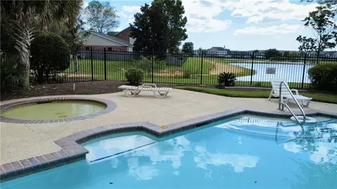 Exterior - 544 Huseman Ln, Covington, LA 70435 photo 6 of 6