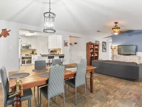 Dining - 544 Huseman Ln, Covington, LA 70435 photo 2 of 2