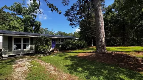 6 Oak Park Dr, Madisonville, LA 70447