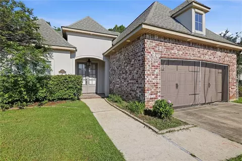 633 N Brown Thrasher Loop, Madisonville, LA 70447