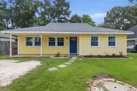 949 Norval St, Mandeville, LA 70448