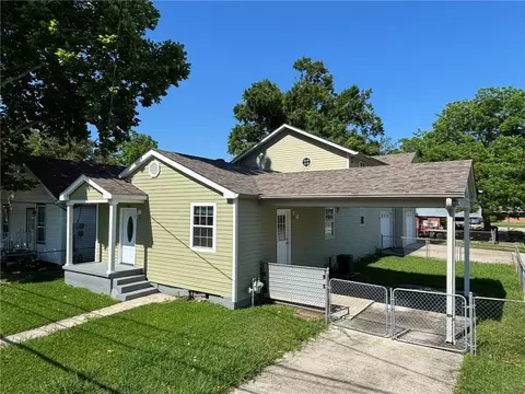 362 West Dr, Harahan, LA 70123