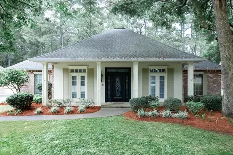 69 Parc Pl, Mandeville, LA 70471