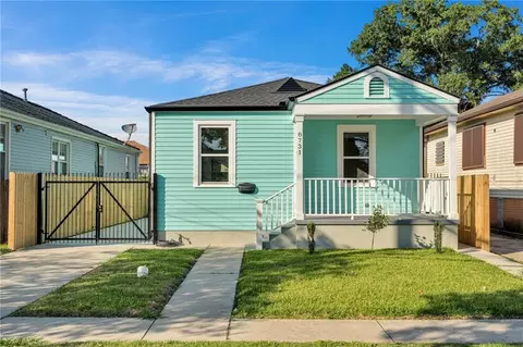 8731 Colapissa St, New Orleans, LA 70118