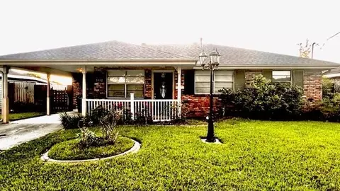1032 Michael St, Marrero, LA 70072